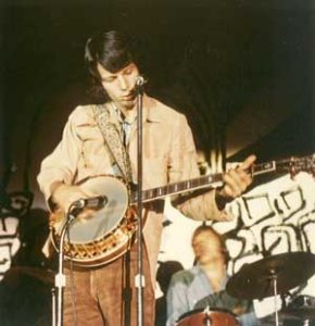 3_john_stage_banjo